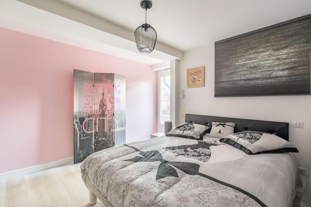 Superbe Appartement Avec Parking Gratuit Lons-le-Saunier Exterior foto